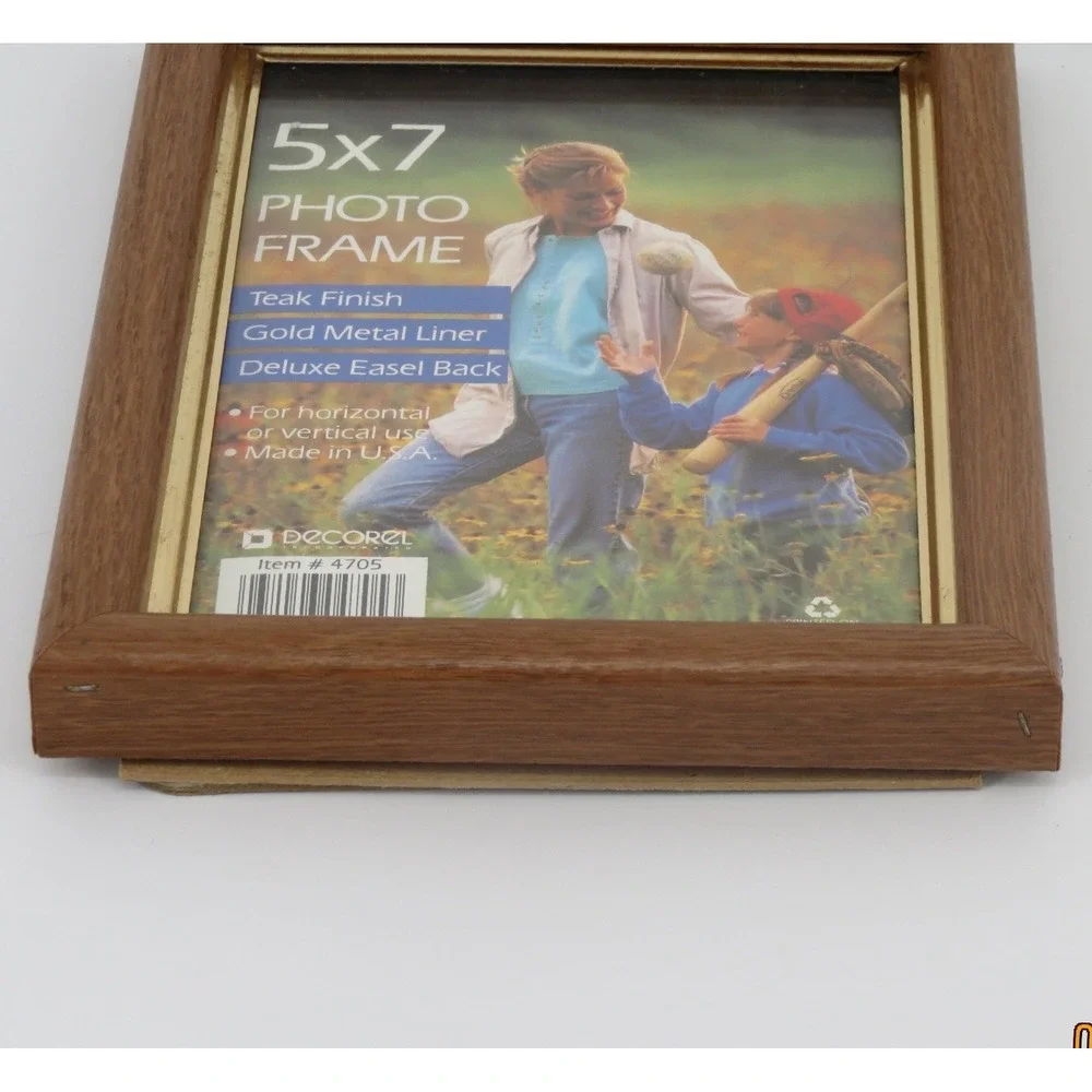 Vintage Decorel 5x7 Teak Photo Frame, 1990s Retro Traditional Americana Style
